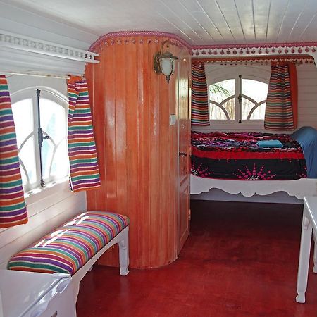Zen Surf Beach House Hotel Aourir Buitenkant foto