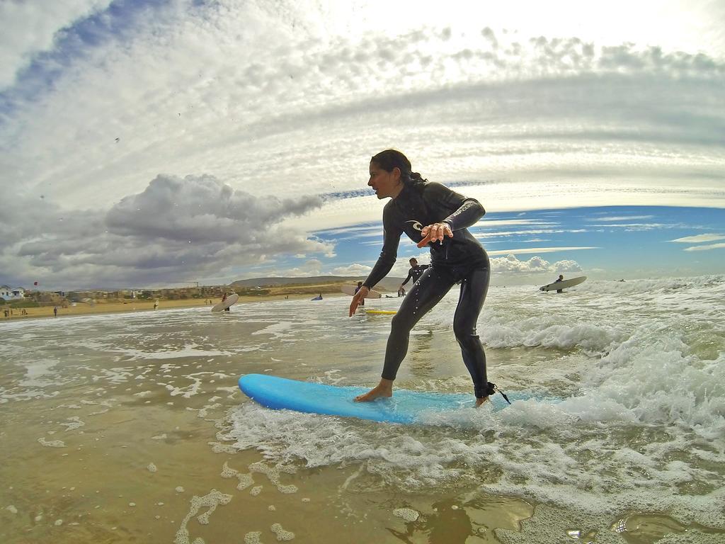 Zen Surf Beach House Hotel Aourir Buitenkant foto